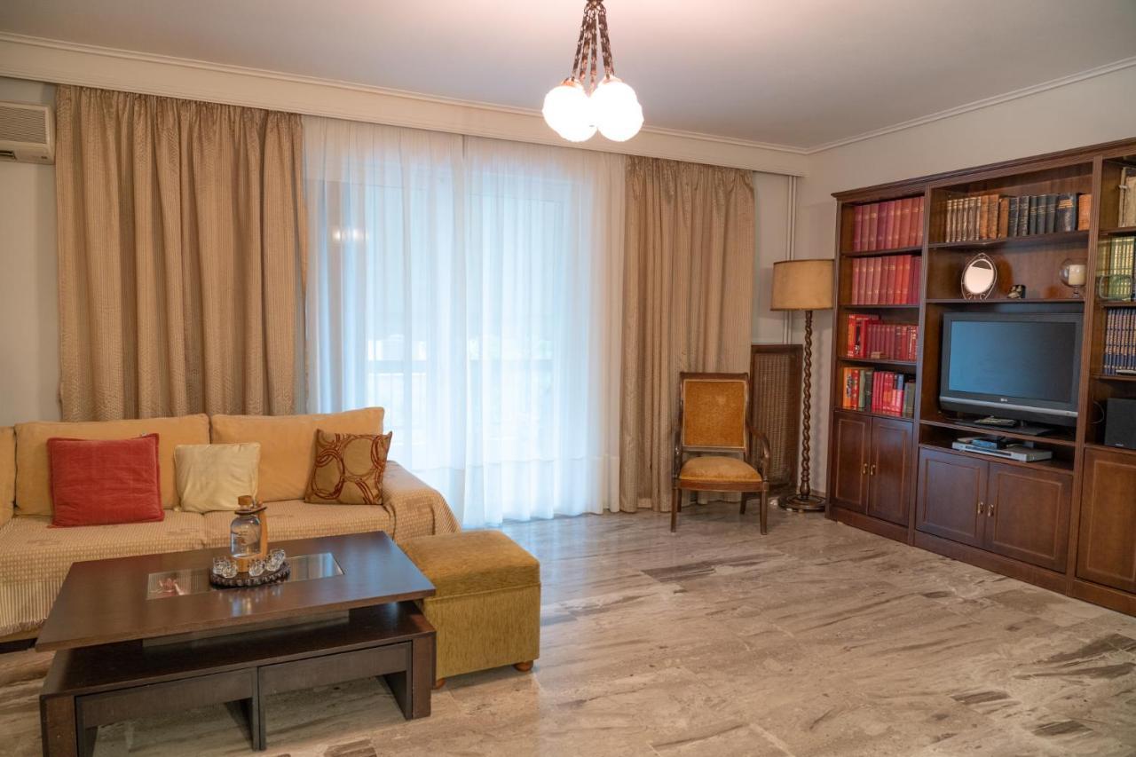 Aiolos Apartment Афіни Екстер'єр фото