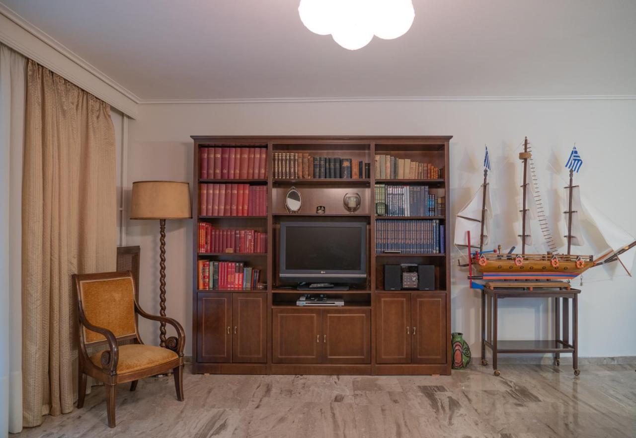 Aiolos Apartment Афіни Екстер'єр фото