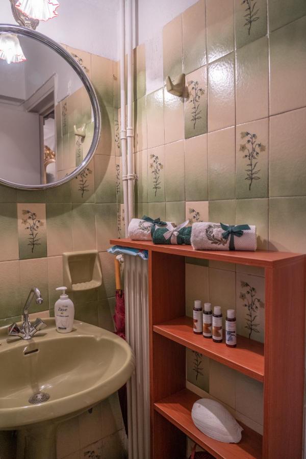 Aiolos Apartment Афіни Екстер'єр фото