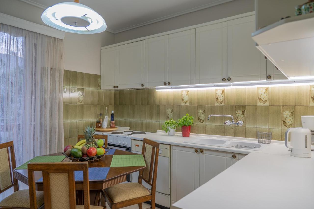 Aiolos Apartment Афіни Екстер'єр фото