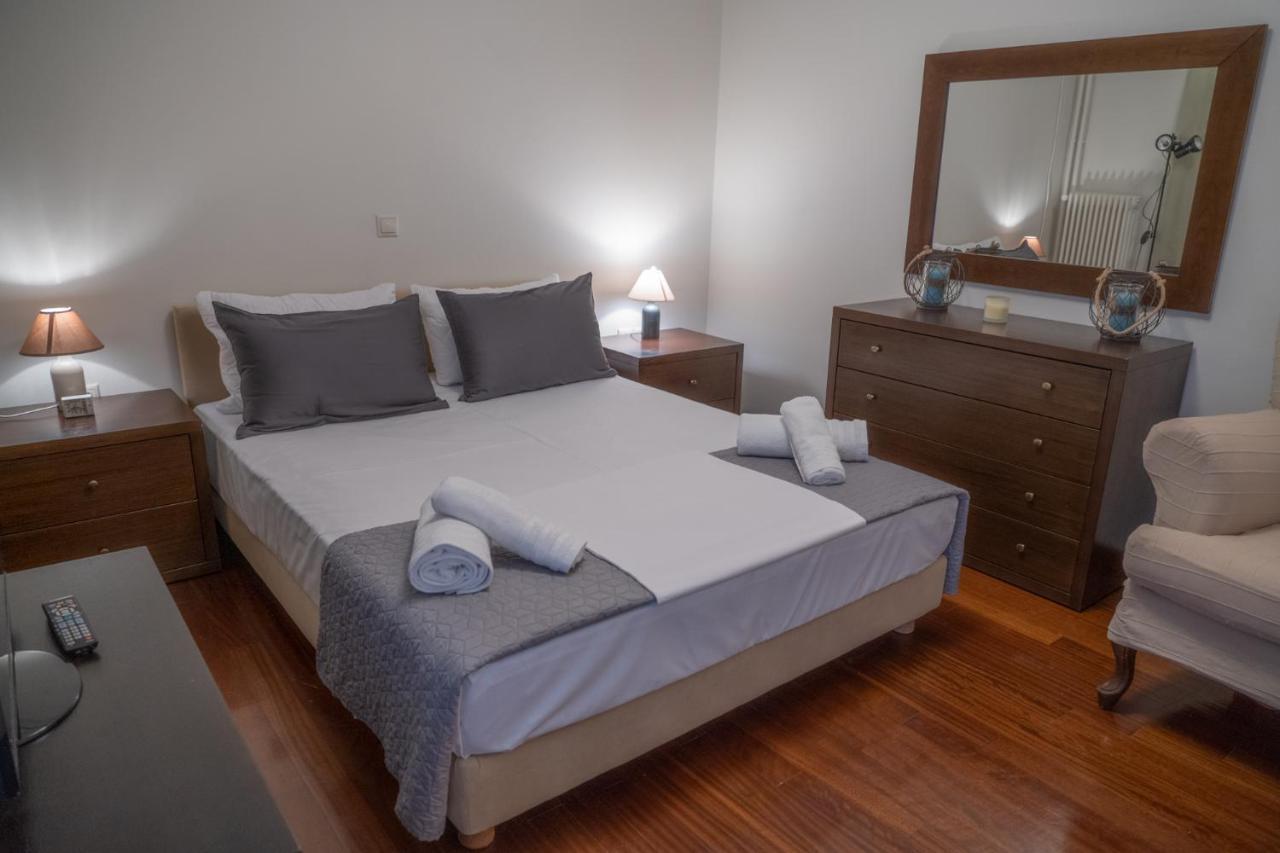 Aiolos Apartment Афіни Екстер'єр фото